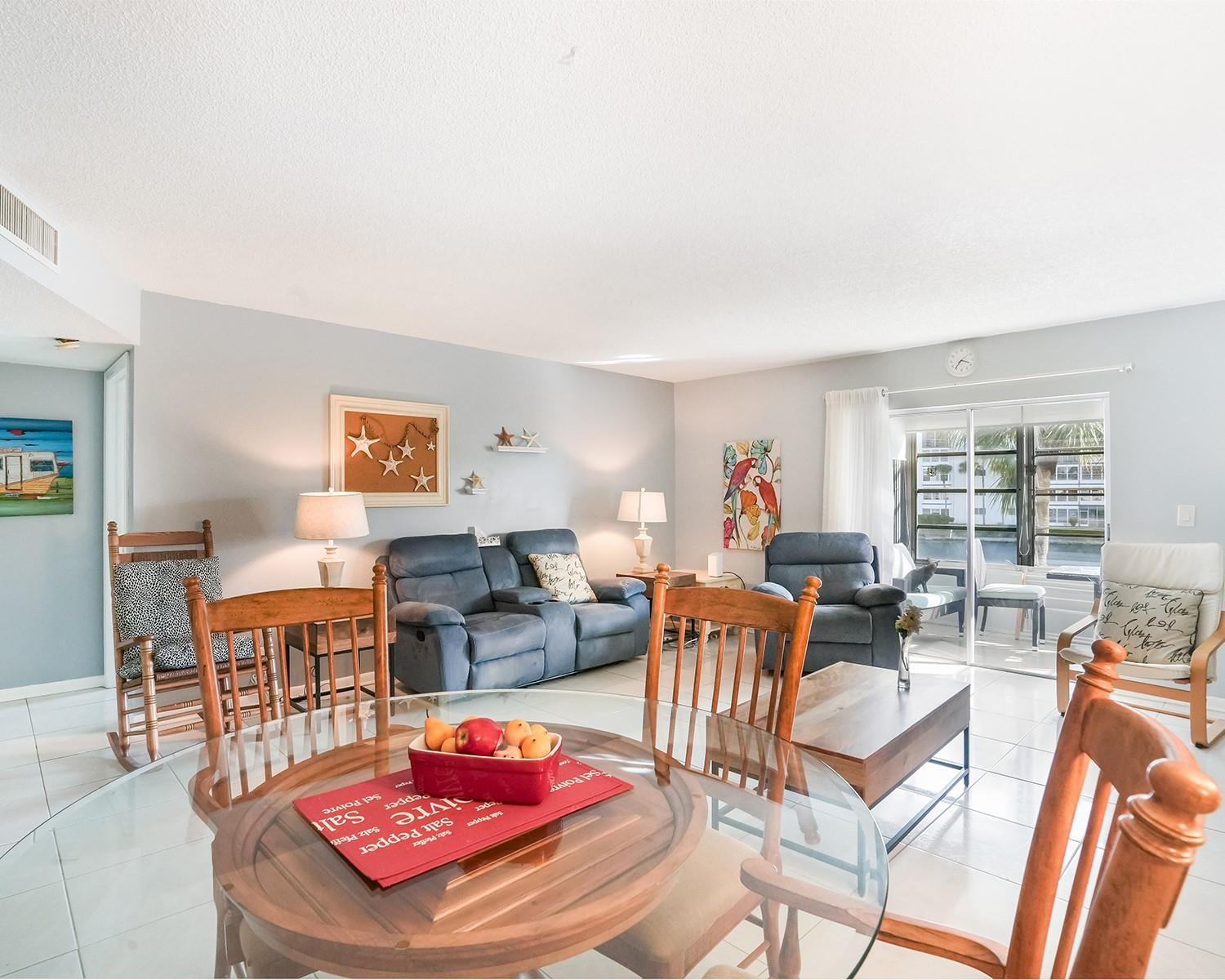 Castle Apartments 11 - Residential