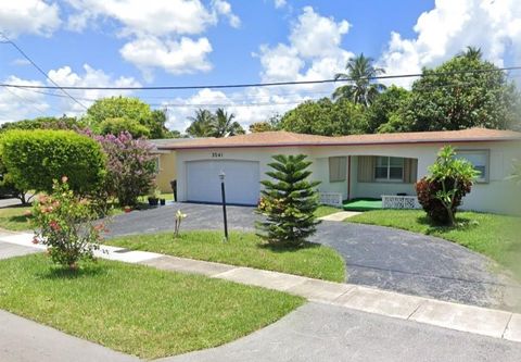 A home in Lauderdale Lakes