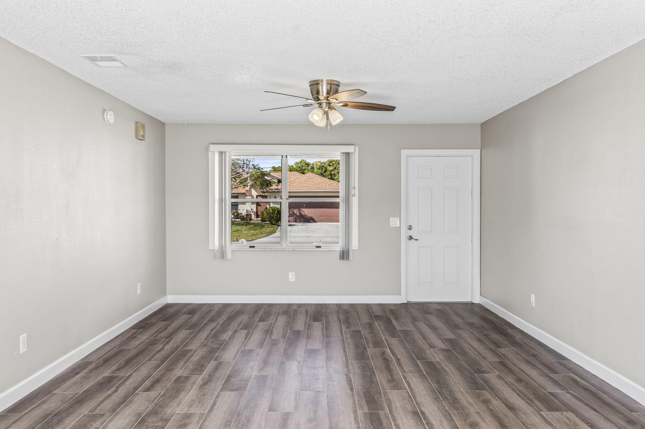 PORT ST LUCIE SECTION 40 - Residential