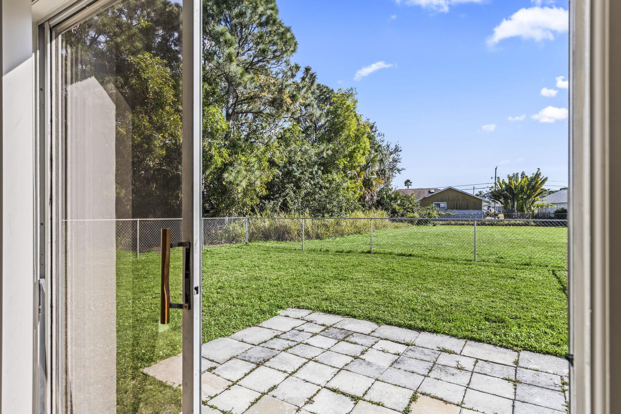 PORT ST LUCIE SECTION 40 - Residential