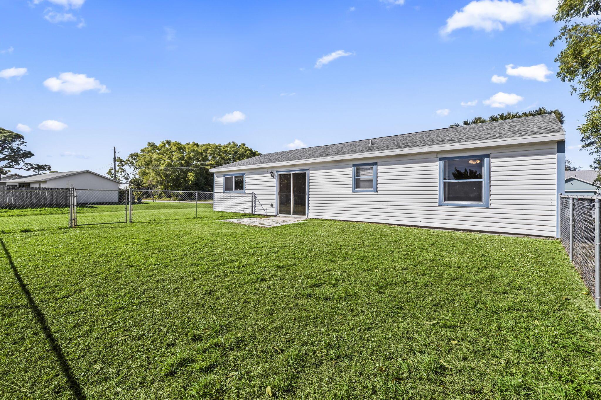 PORT ST LUCIE SECTION 40 - Residential