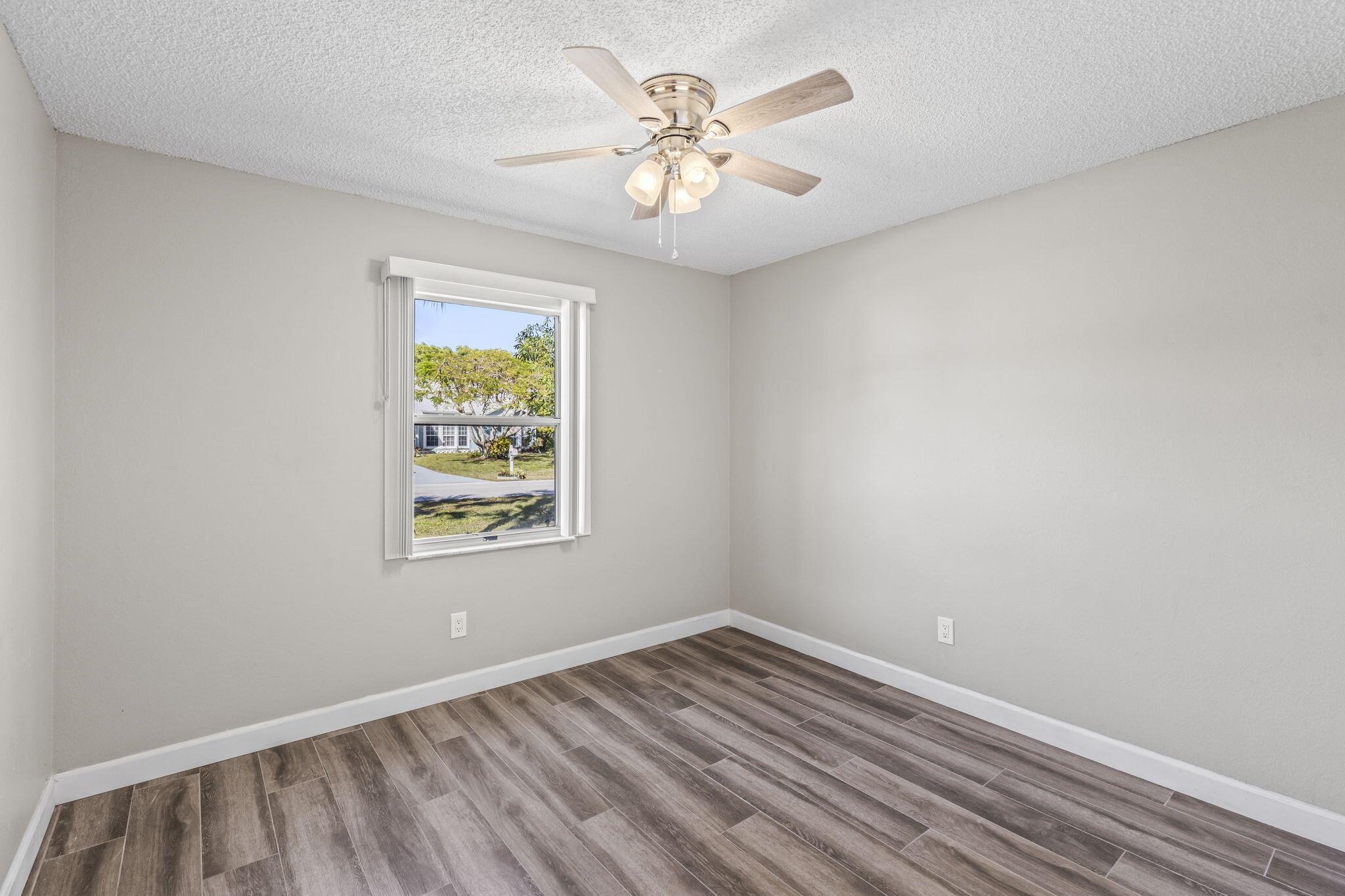 PORT ST LUCIE SECTION 40 - Residential