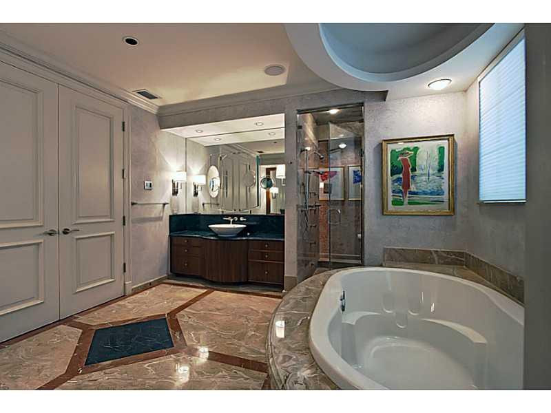 HARBOR BEACH - Residential