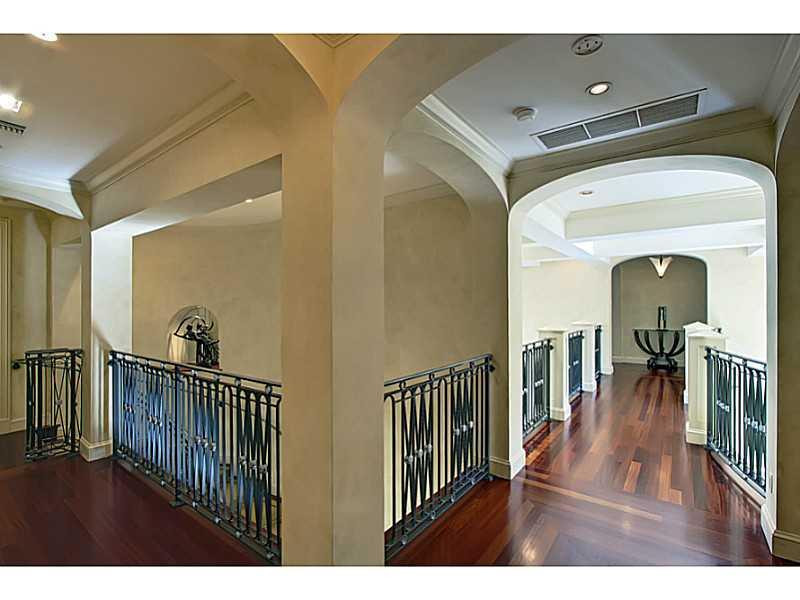 HARBOR BEACH - Residential