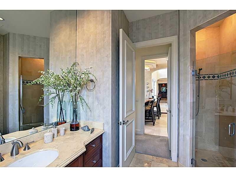 HARBOR BEACH - Residential