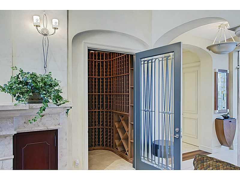 HARBOR BEACH - Residential