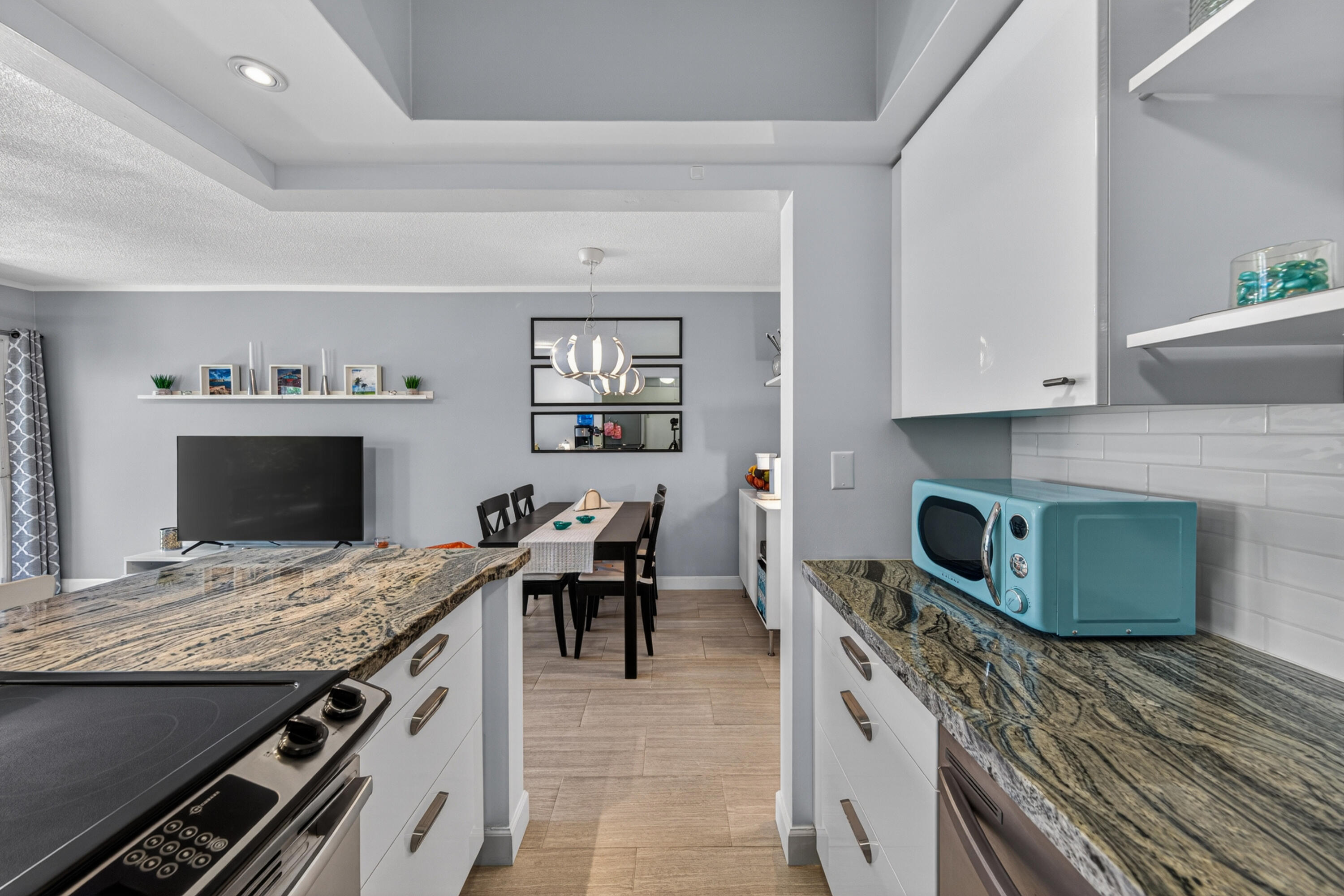DEAUVILLE WEST INC CO-OP - Residential
