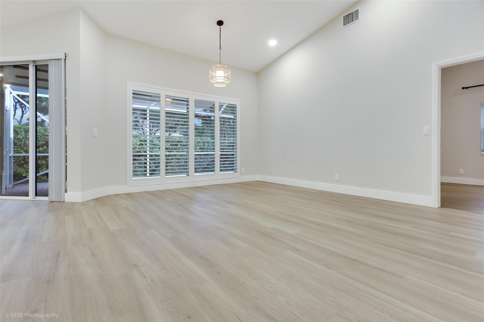 BALBOA POINT BOCA GOLF & - Residential