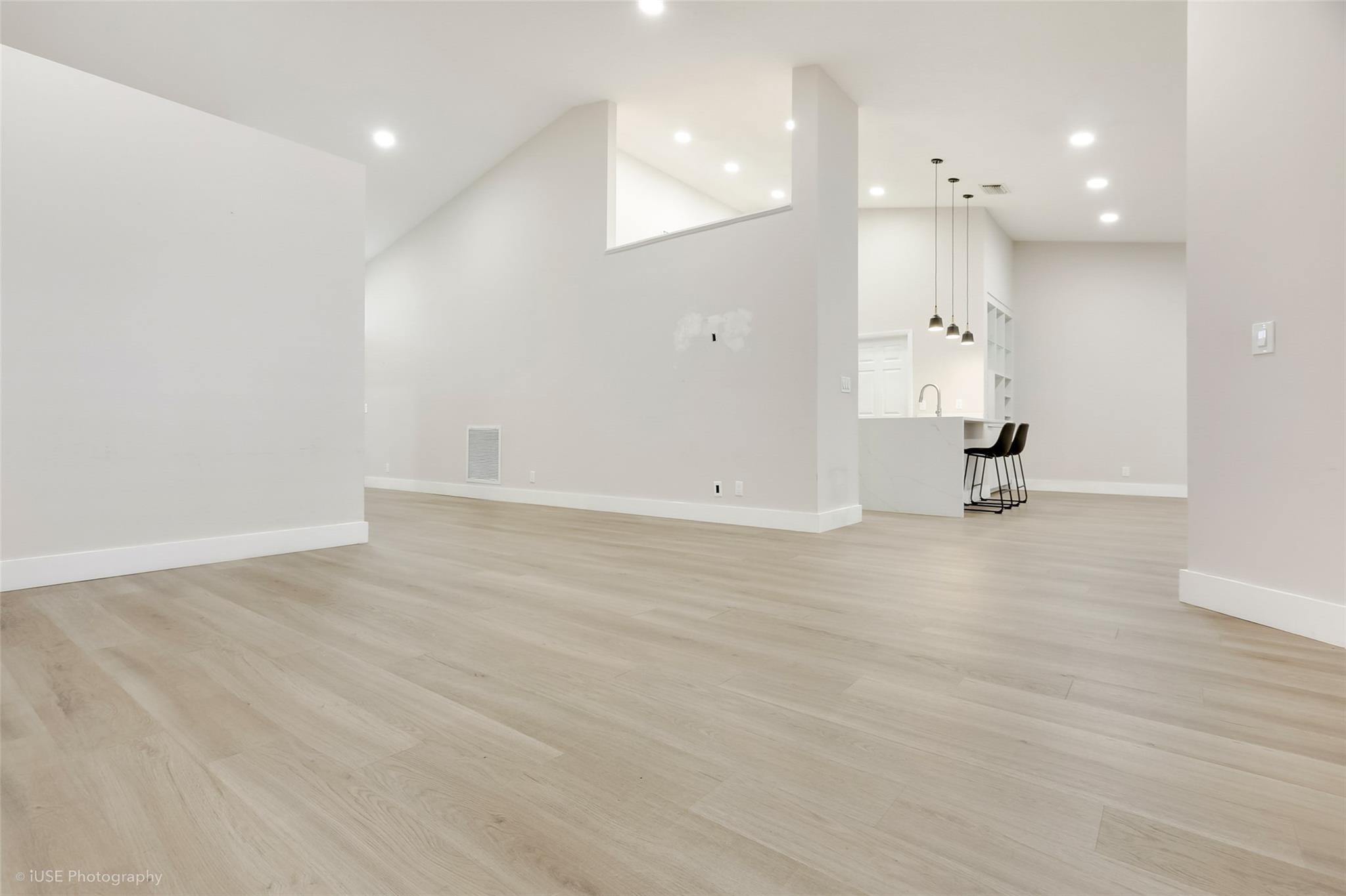 BALBOA POINT BOCA GOLF & - Residential