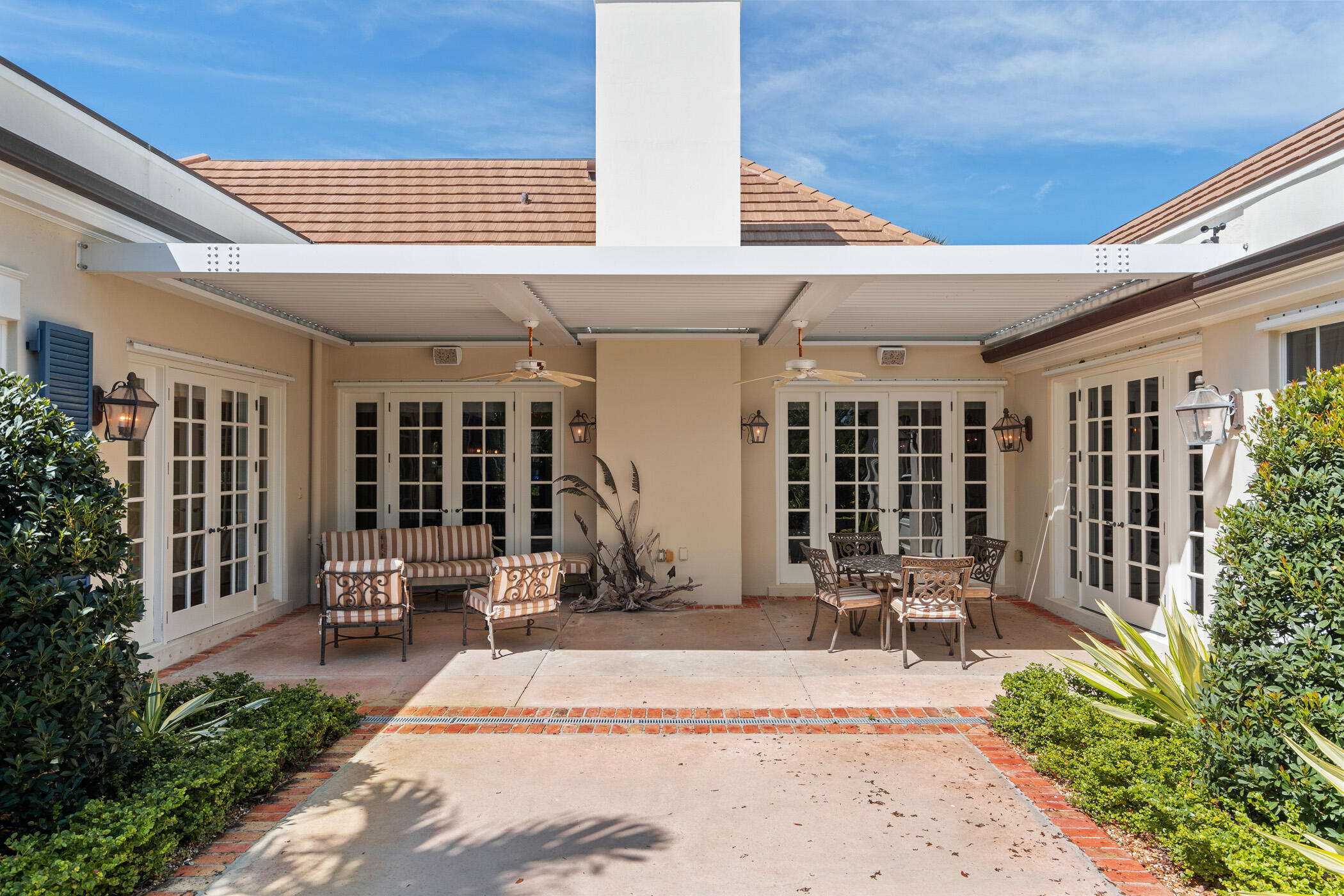 JOHN'S ISLAND PLAT 4 - Residential