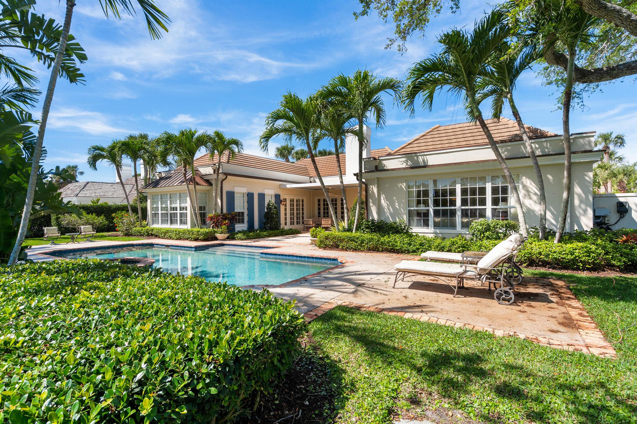 JOHN'S ISLAND PLAT 4 - Residential