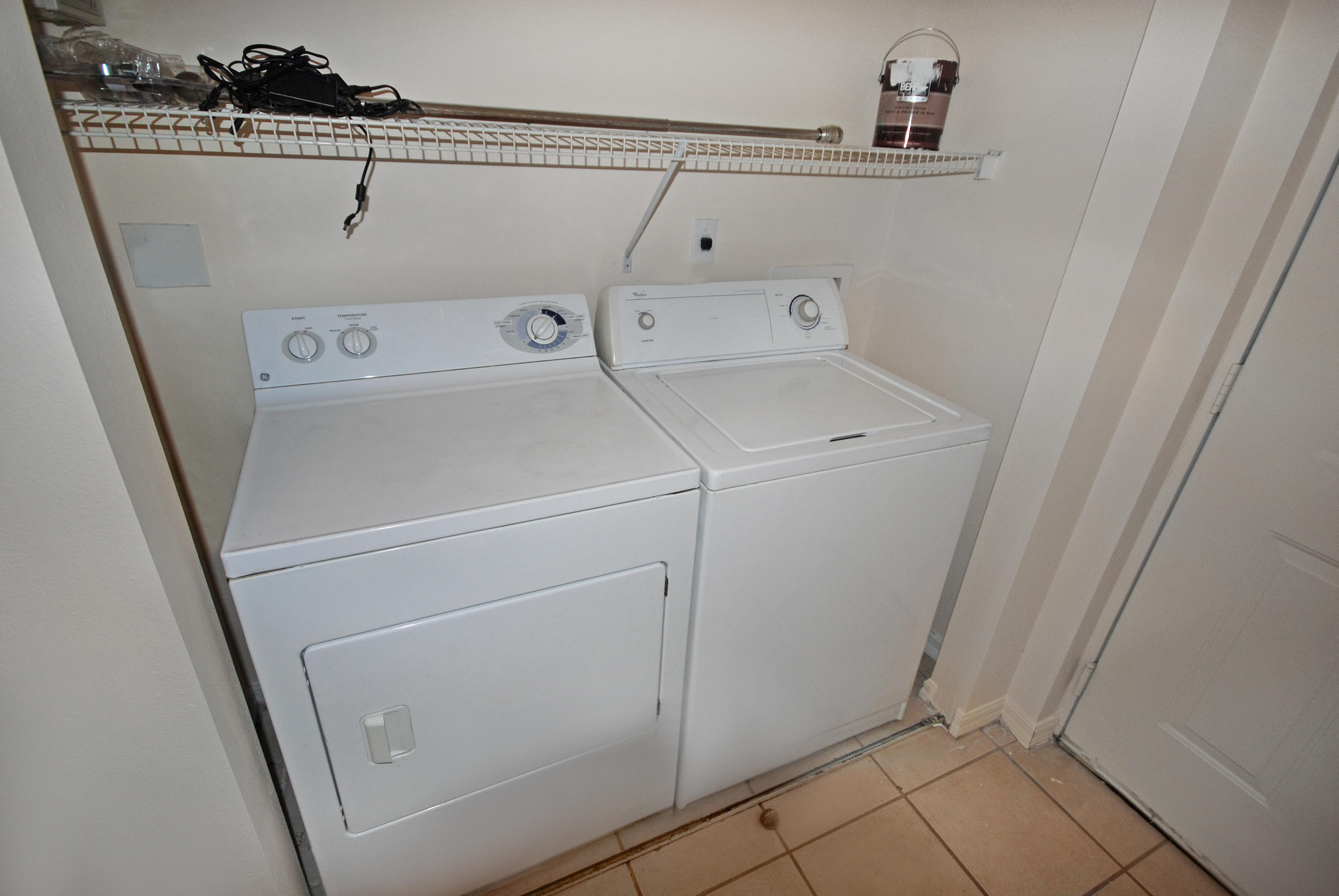 EMERALD ISLE AT LAGUNA LAKES CONDO - Residential Lease