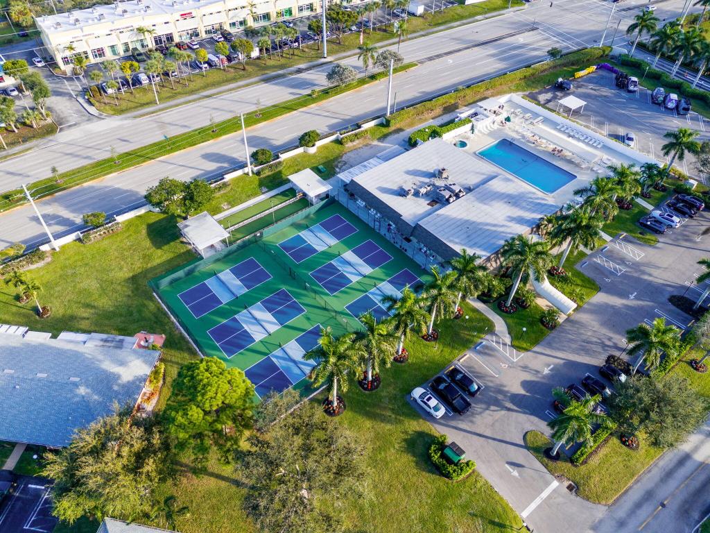 PINES OF DELRAY NORTH CONDO - Residential