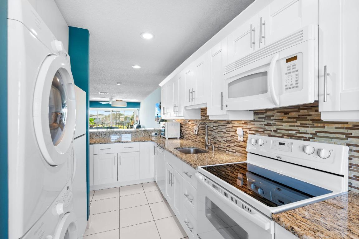 PINES OF DELRAY NORTH CONDO - Residential