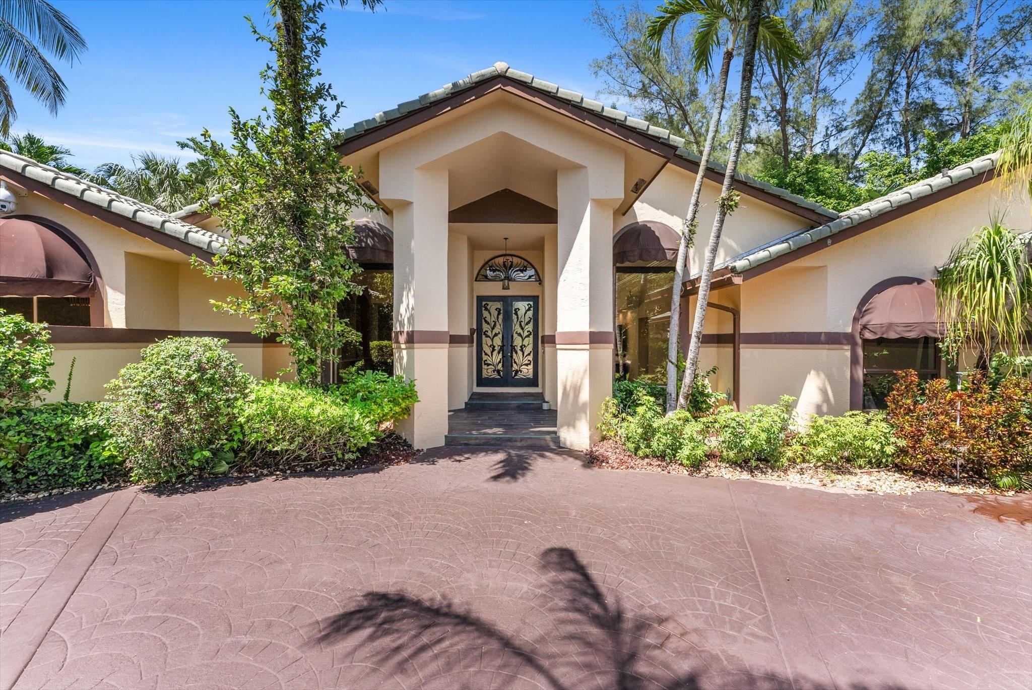 6011 NW 69TH MNR
