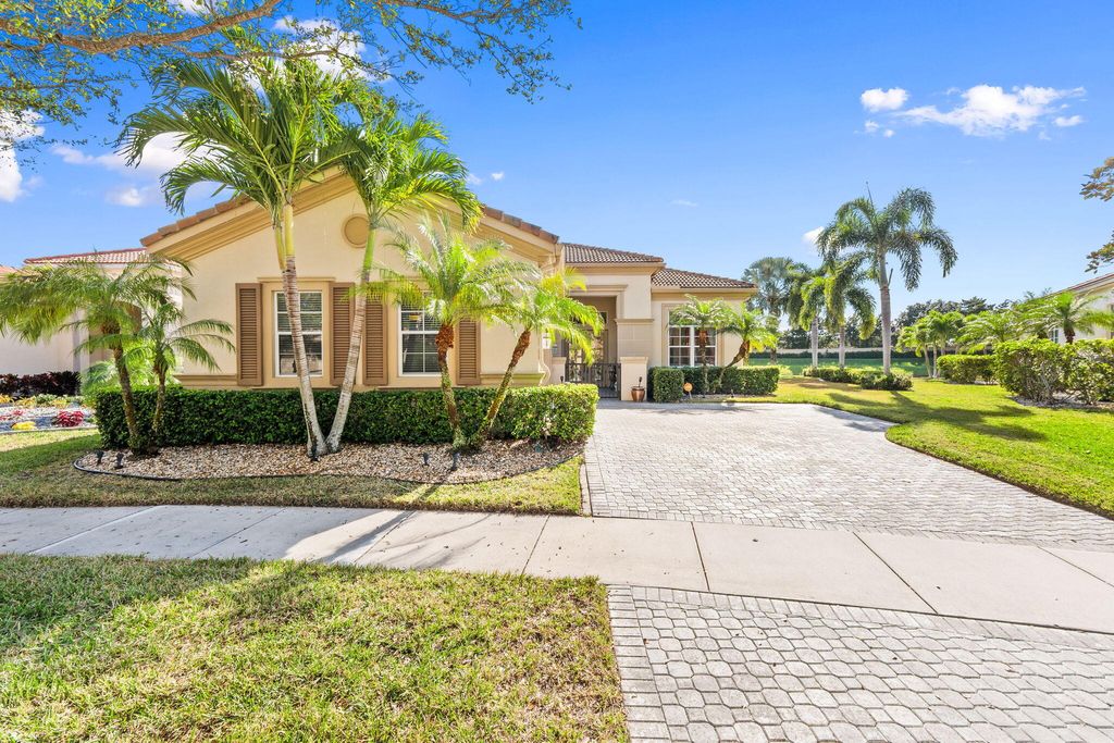 Photo of 9509 SW Nuova Way, Port Saint Lucie, FL 34986 (MLS # R11152933)