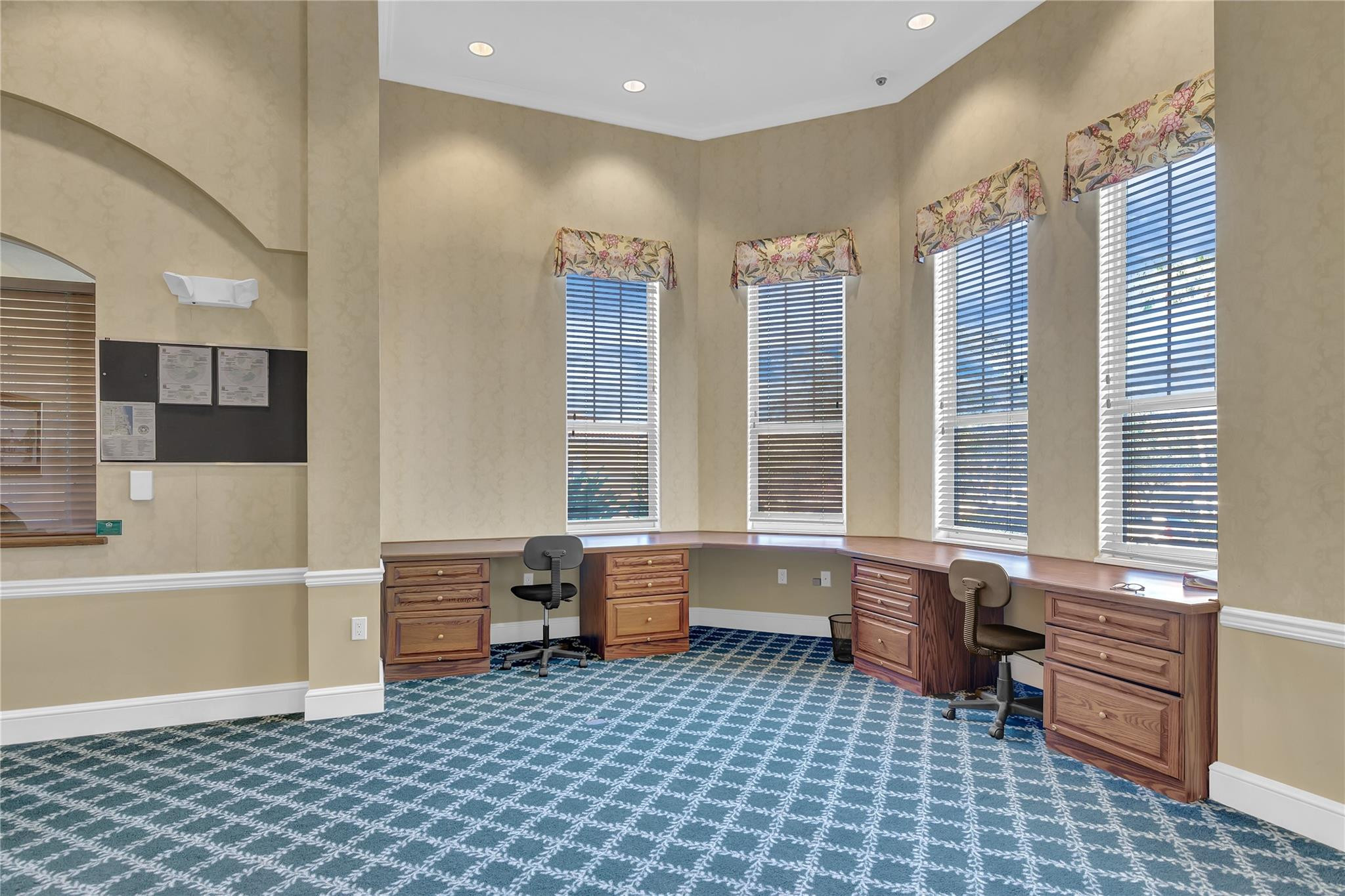 FAIRWAYS AT GRAND HARBOR - Residential