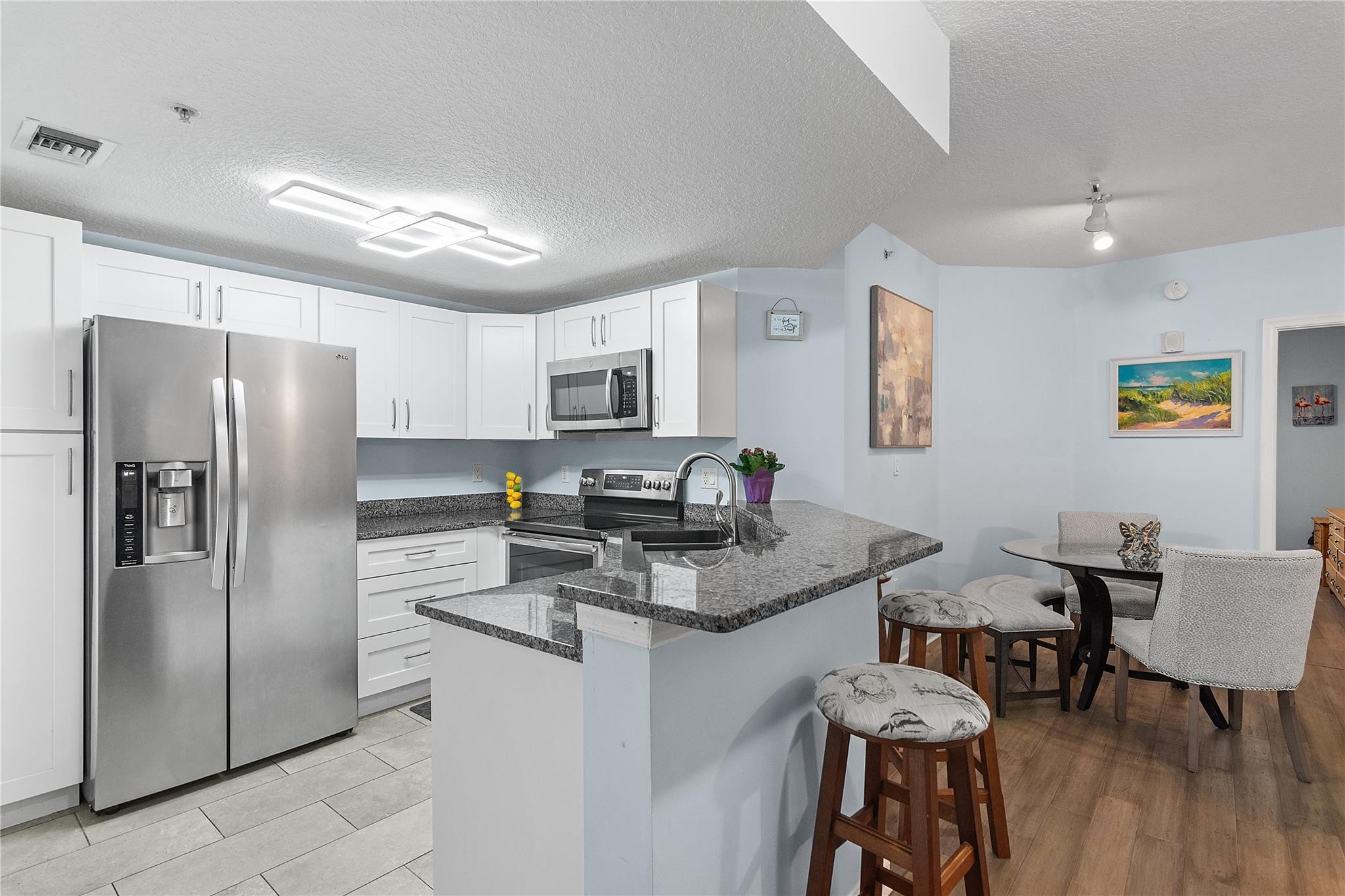 5095 Fairways Circle 102