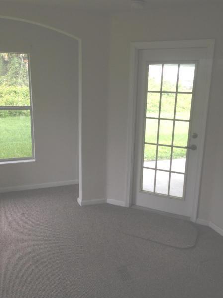 PORT ST LUCIE SECTION 33 - Residential