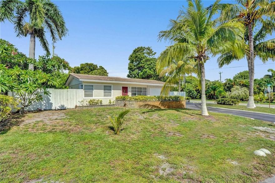 CLOSE TO THE BEACH and Room to store your BOAT  2 Bedroom single family home on an oversized CORNER Lot with  a 1 Car GARAGE and CIRCULAR Driveway , Tall Palm TREES add great curve appeal to this home,The Roof is 2018 , the fenced  Backyard  offers lots of room for entertain ,BBQ's ,gardening and more , lots of options to add under A/C space for this home and make it your own.Crestheaven in Pompano beach is an up and coming Neighborhood  with an excellent location close to shopping, schools , golf course and parks.