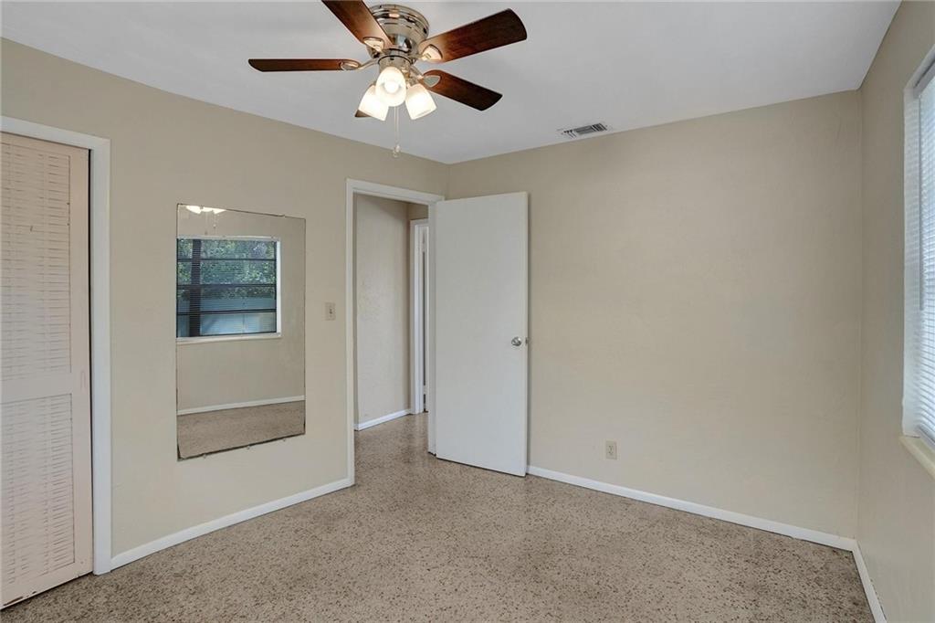 Cresthaven 3 37-11 B - Residential