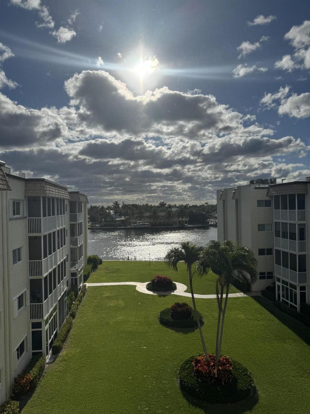 Photo of 646 Snug Harbor Drive #H410, Boynton Beach, FL 33435 (MLS # R11026391)