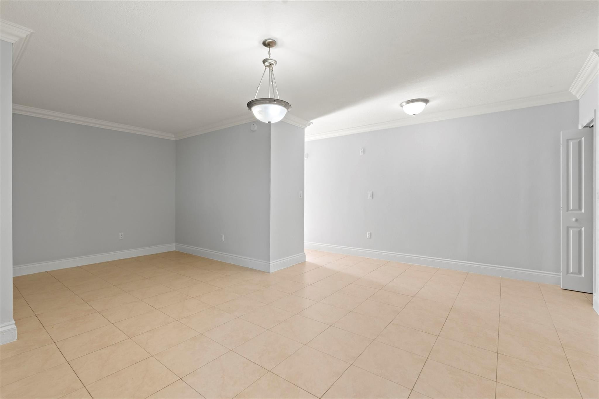 9930 Collins Avenue 12