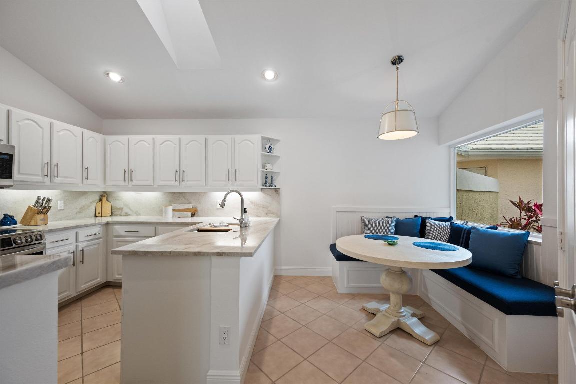 Breakers West/The Colony - Residential