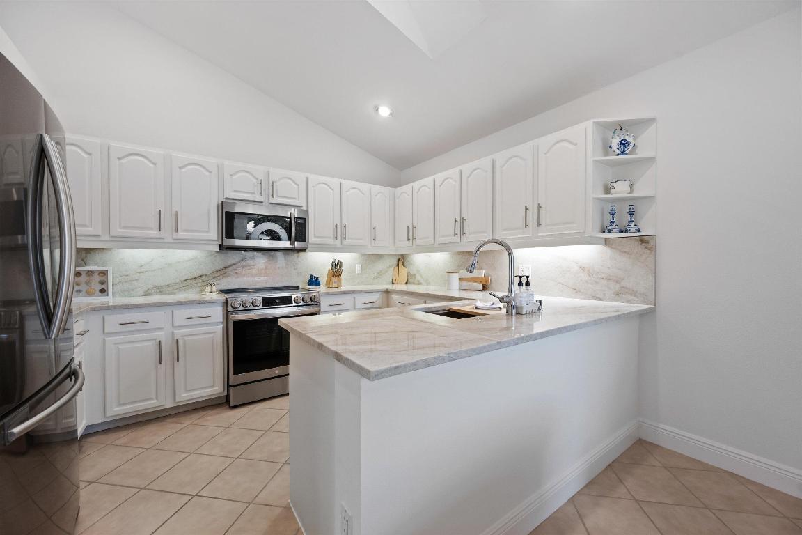 Breakers West/The Colony - Residential