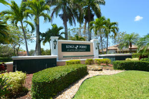 Trent E Condo - Residential