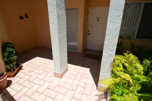 Trent E Condo - Residential