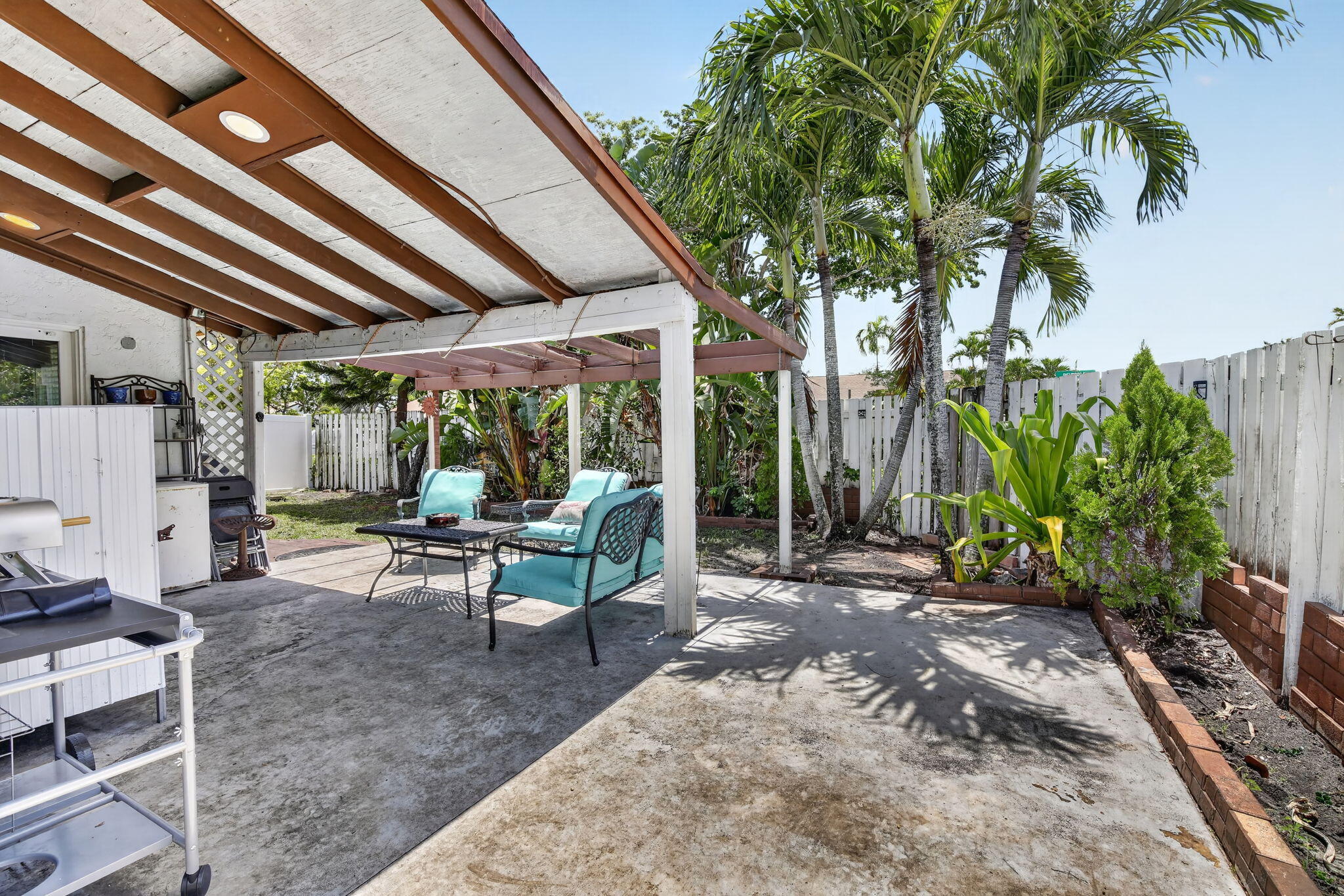 REPLAT OF PORTION - Residential