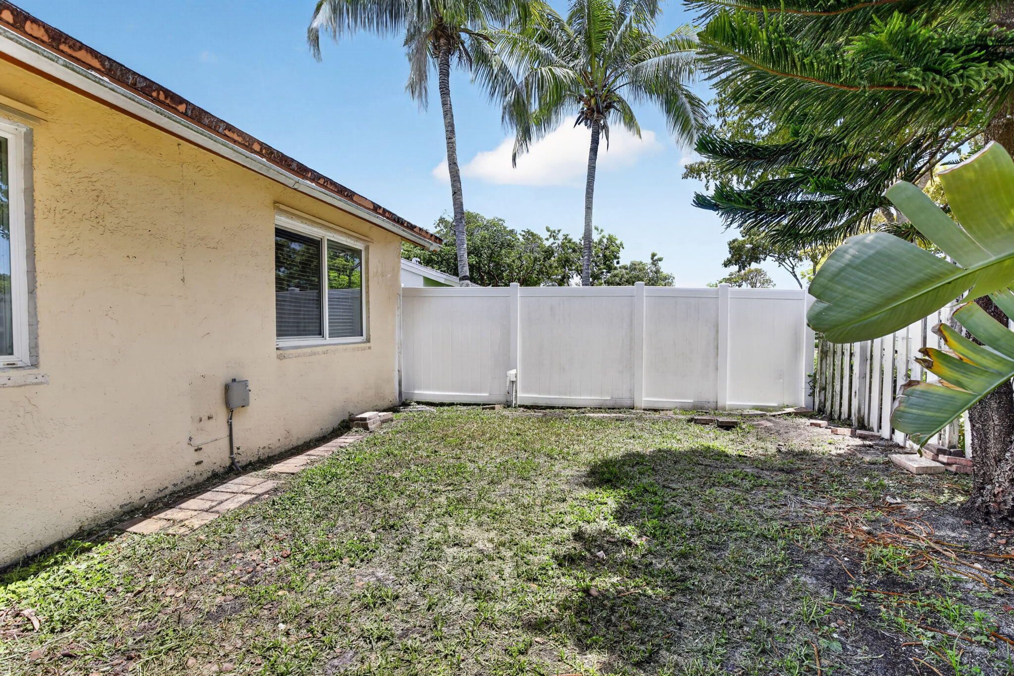 REPLAT OF PORTION - Residential