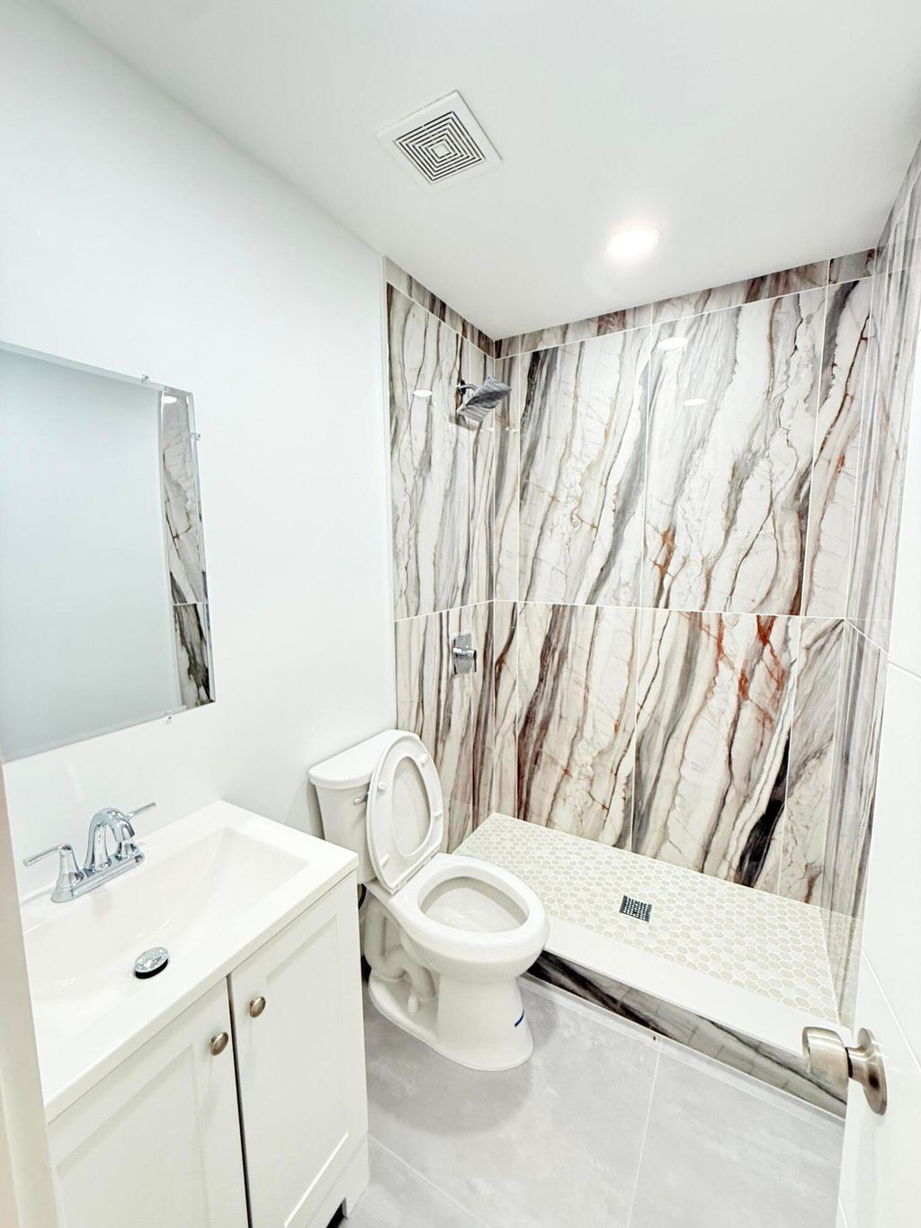 Photo of 2611 NW 21st Street, Fort Lauderdale, FL 33311 (MLS # B26020693)