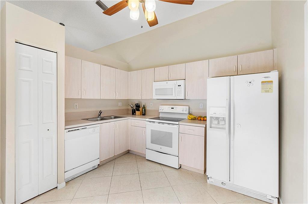 Lake Windermere - Residential