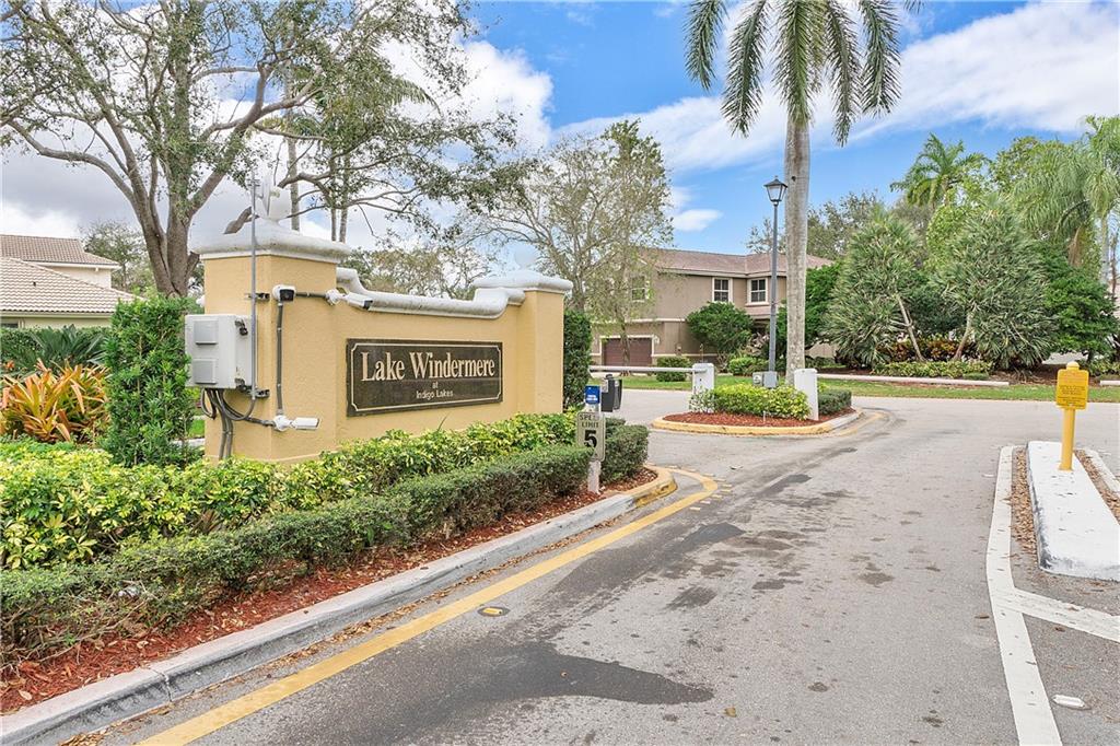 Lake Windermere - Residential