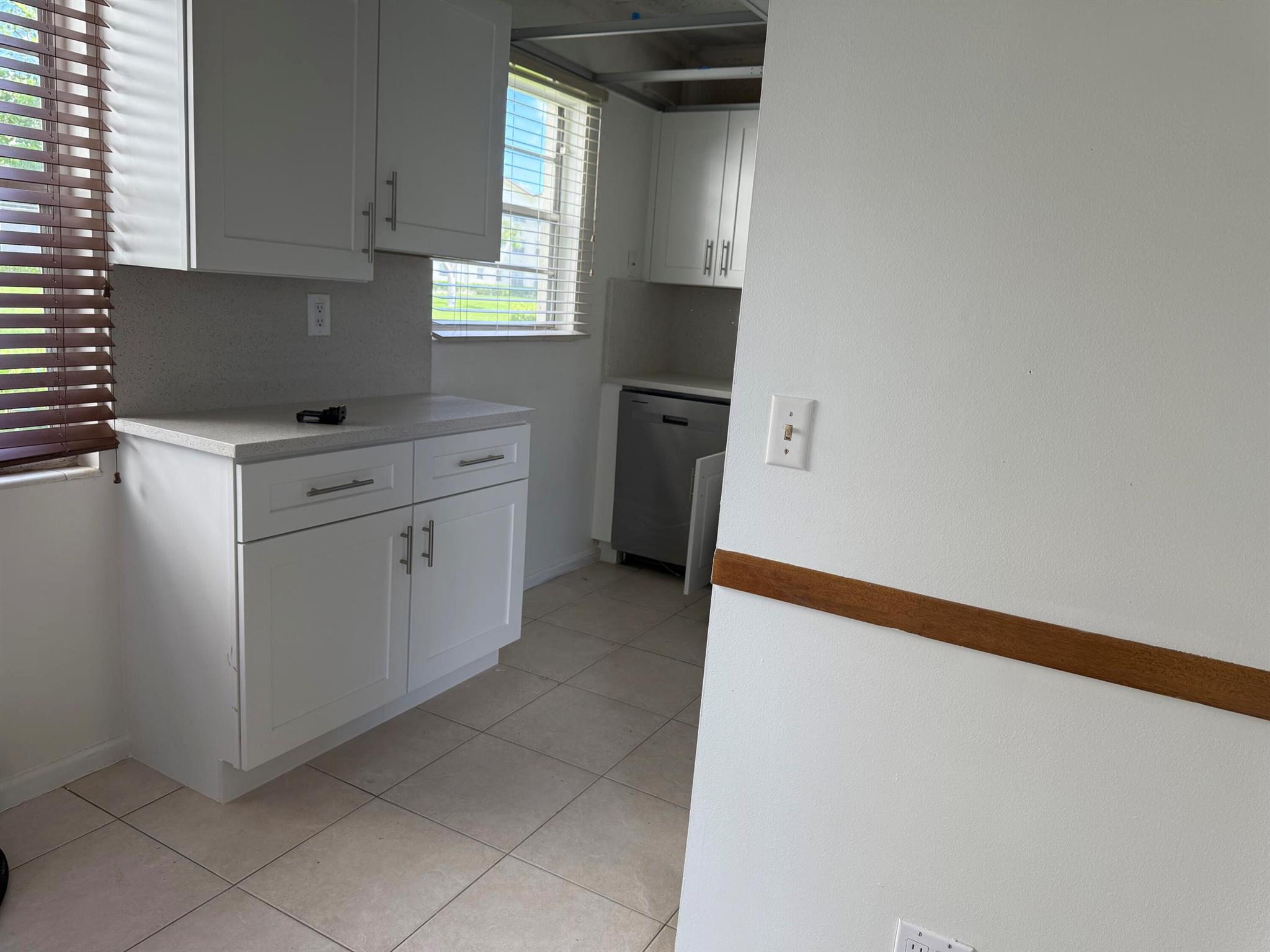 347 Mansfield I Building I