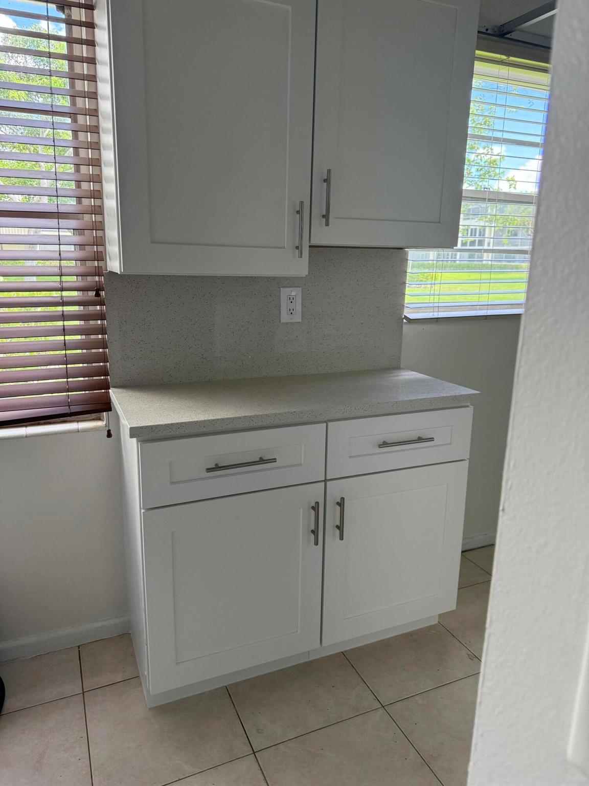 347 Mansfield I Building I