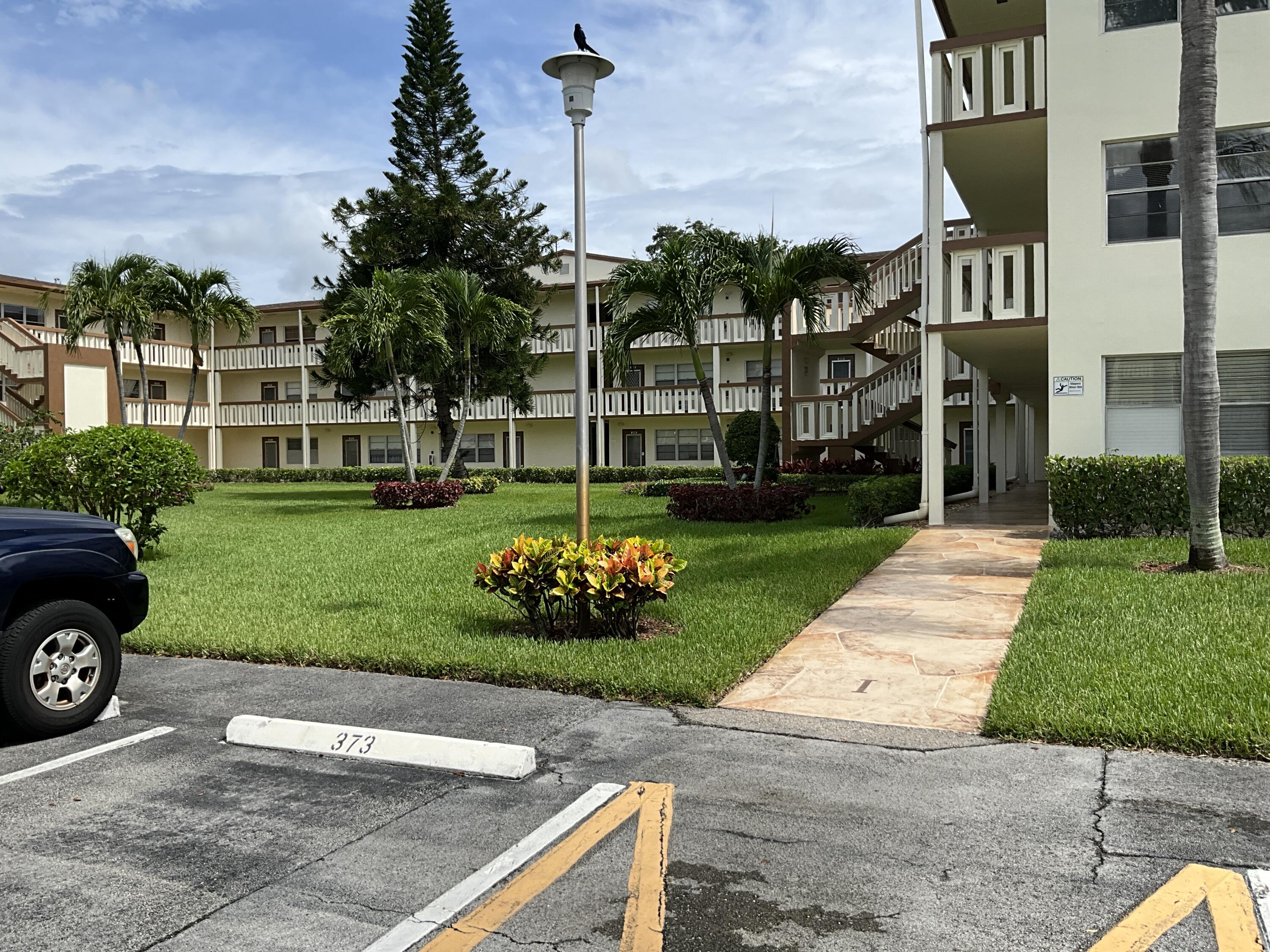 347 Mansfield I Building I