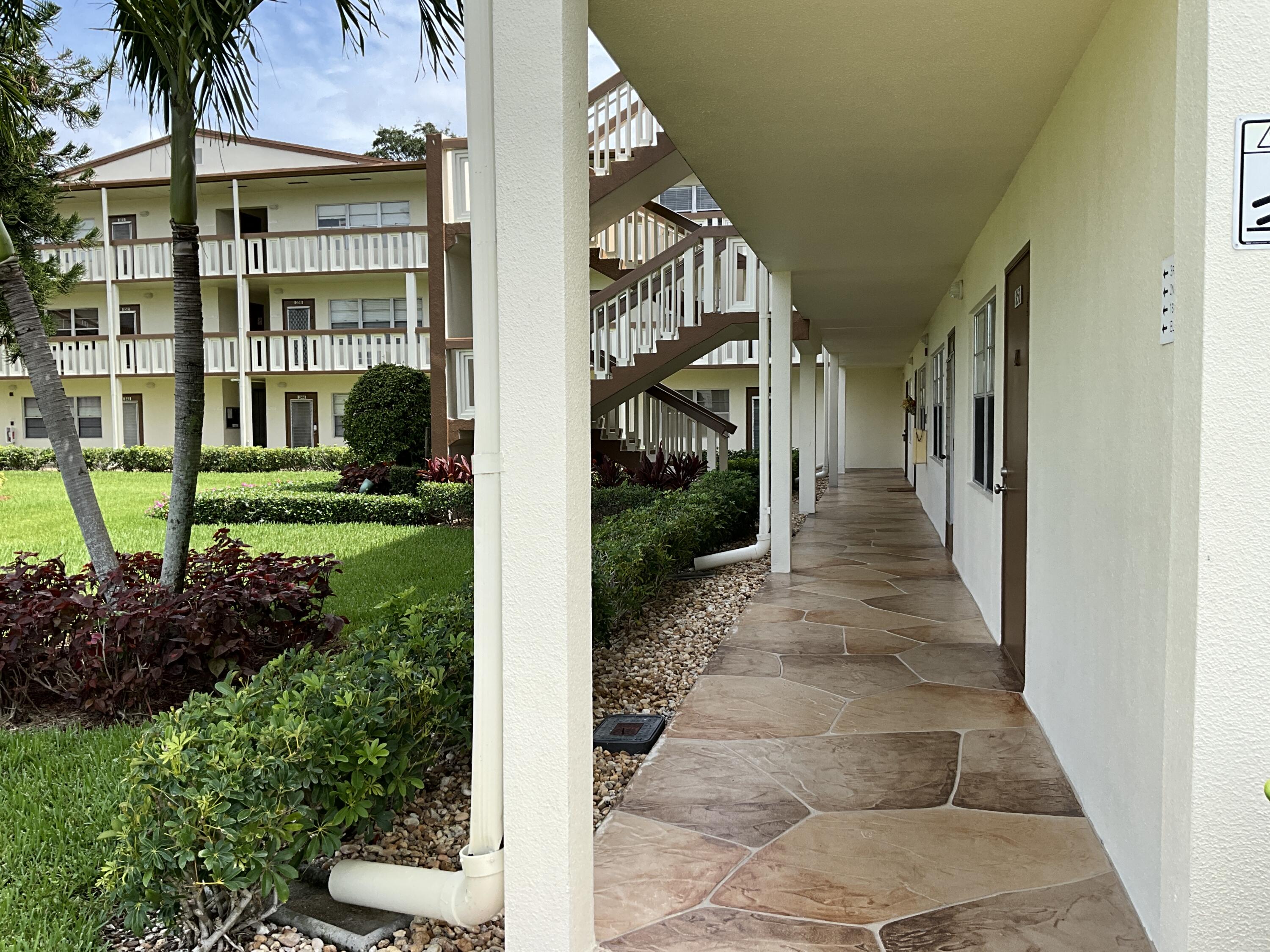 347 Mansfield I Building I