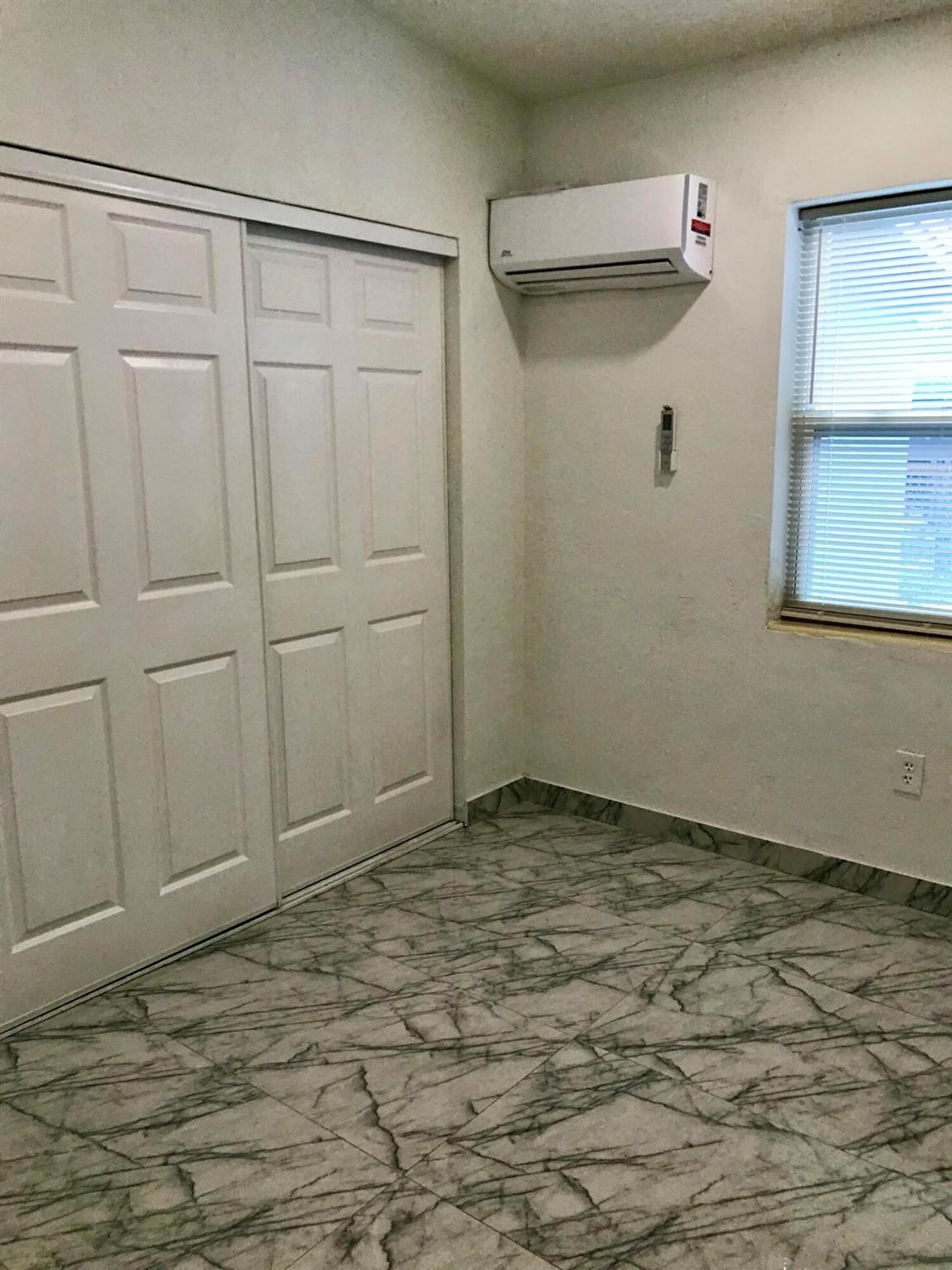 INDIAN HILLS ESTATES - Residential