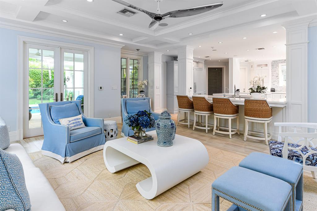 EL ENCANTO - Residential