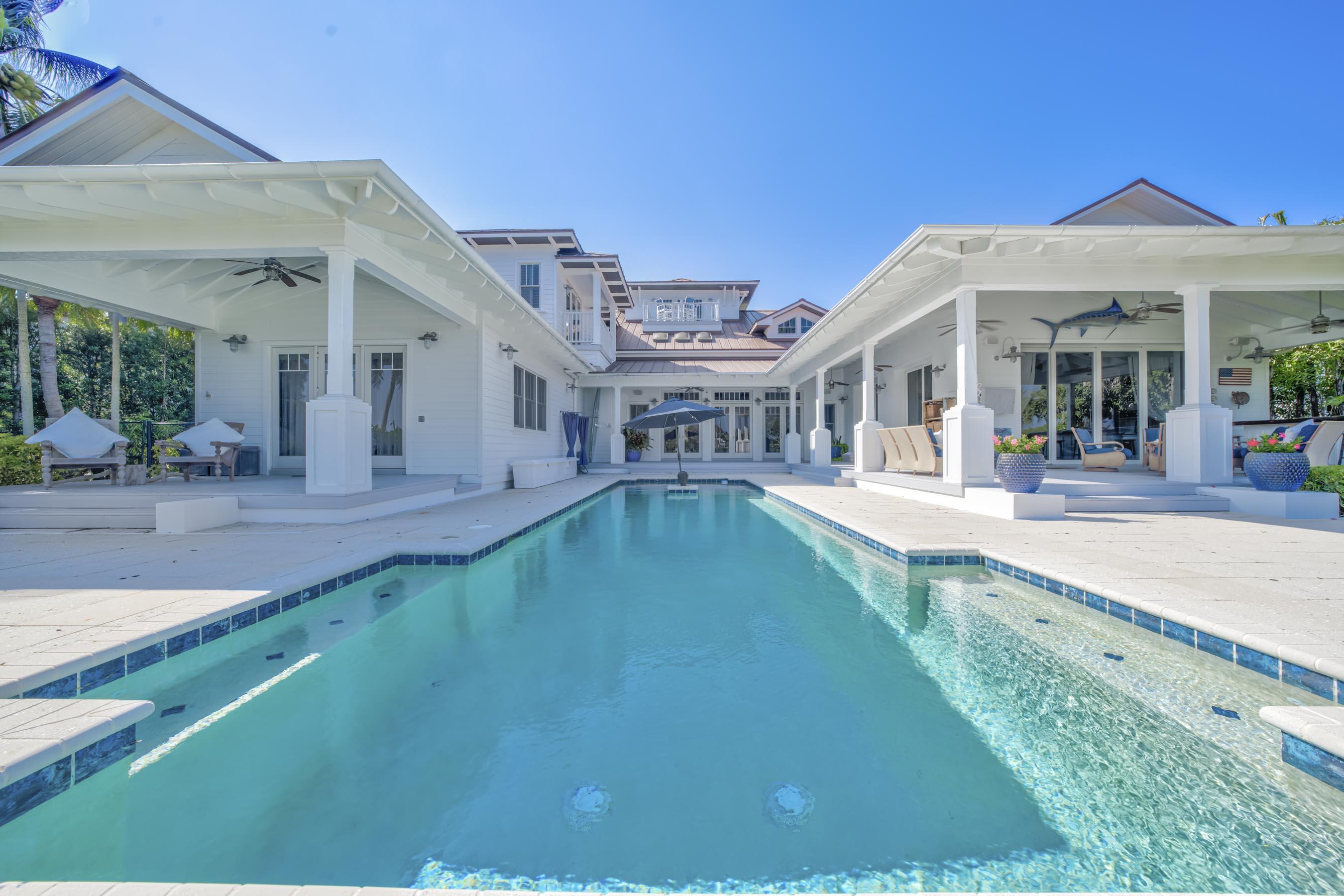 PENNOCK POINT - Residential