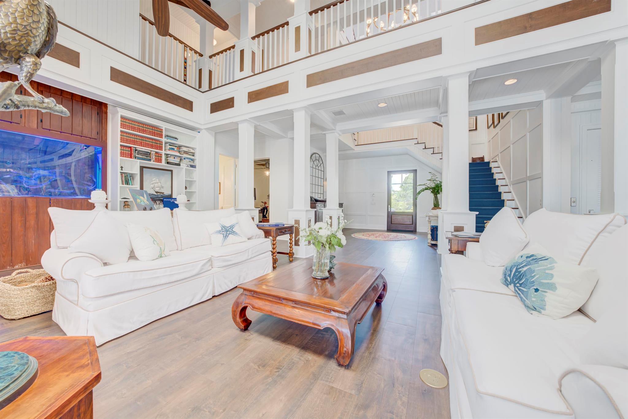 PENNOCK POINT - Residential