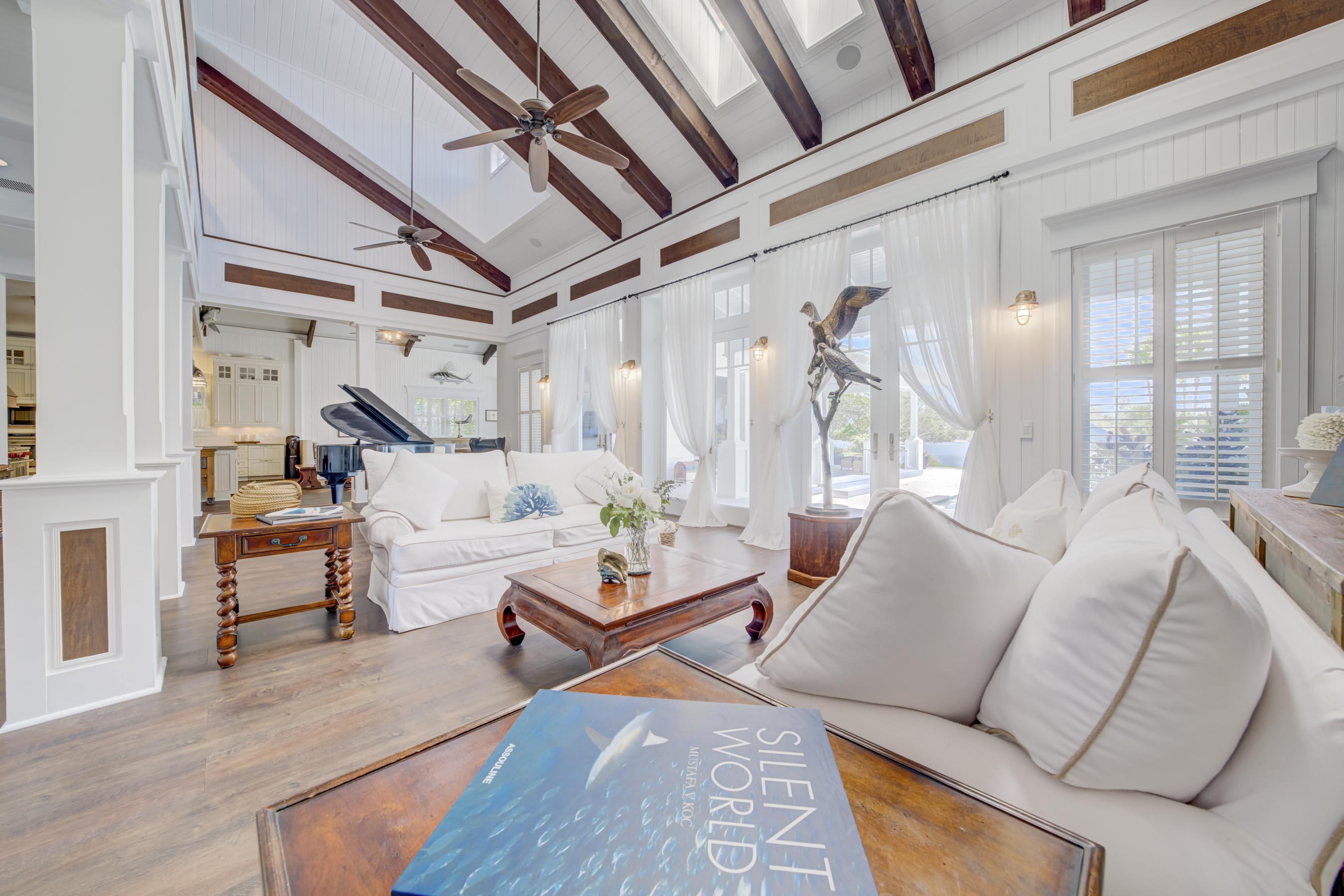 PENNOCK POINT - Residential