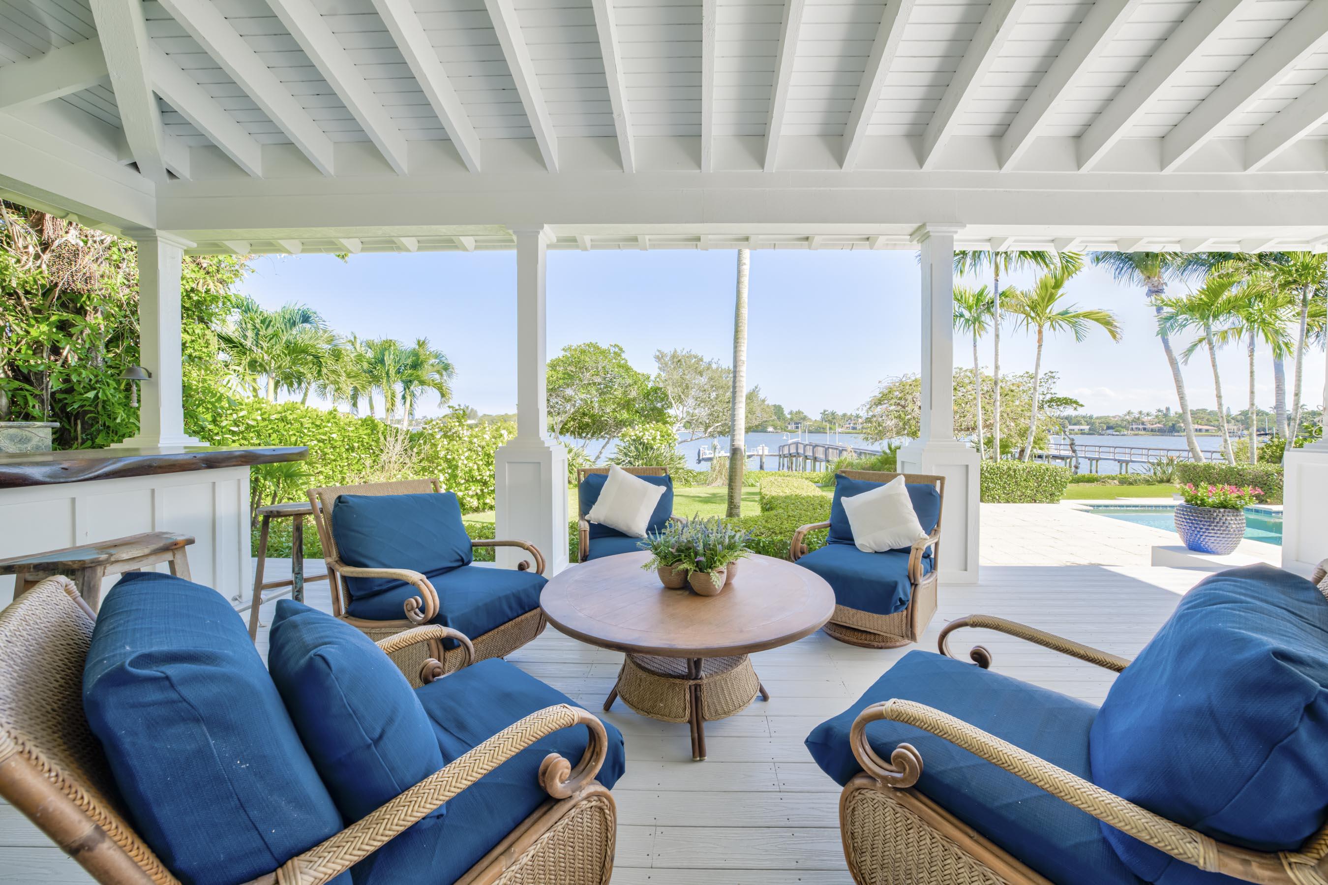 PENNOCK POINT - Residential