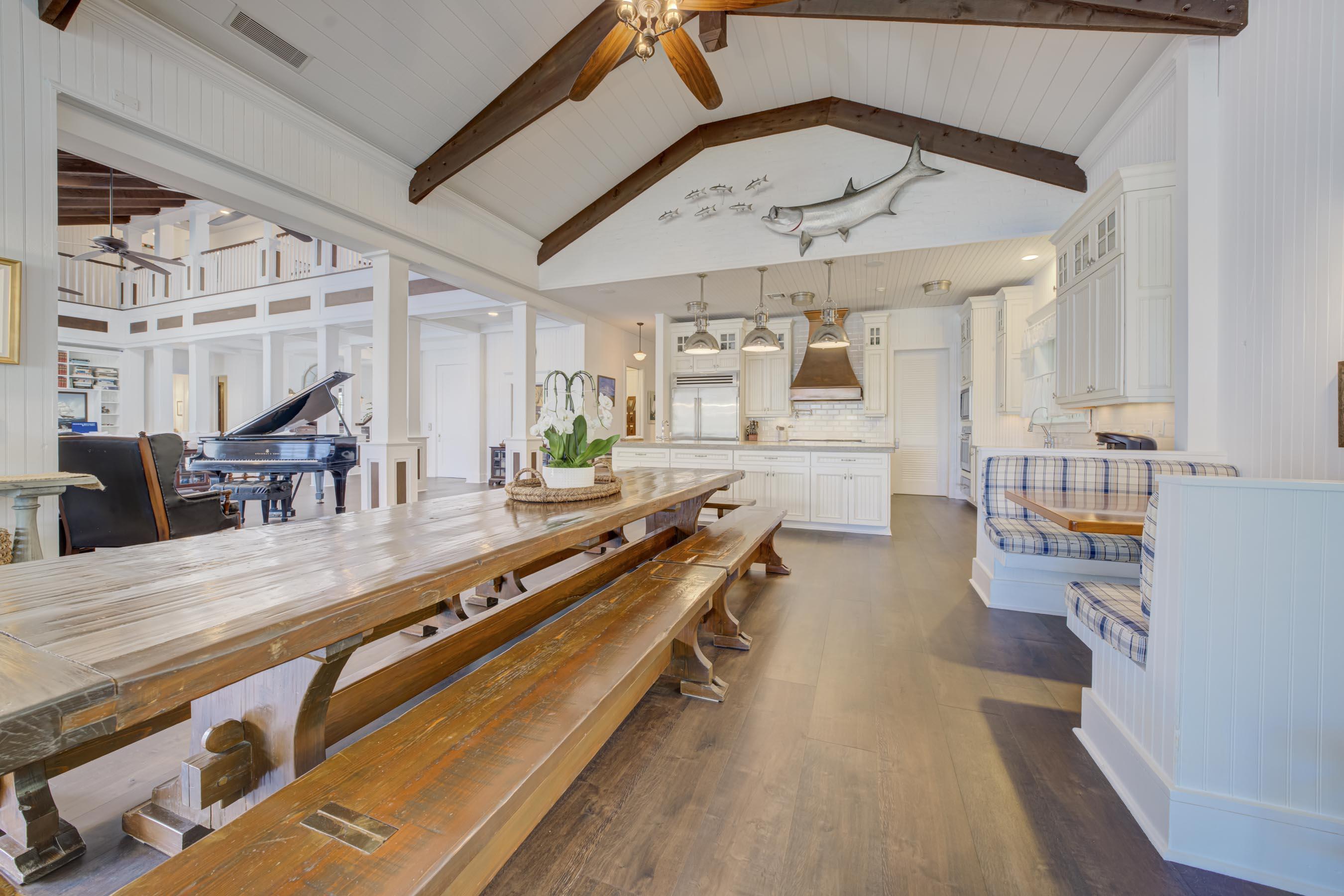 PENNOCK POINT - Residential