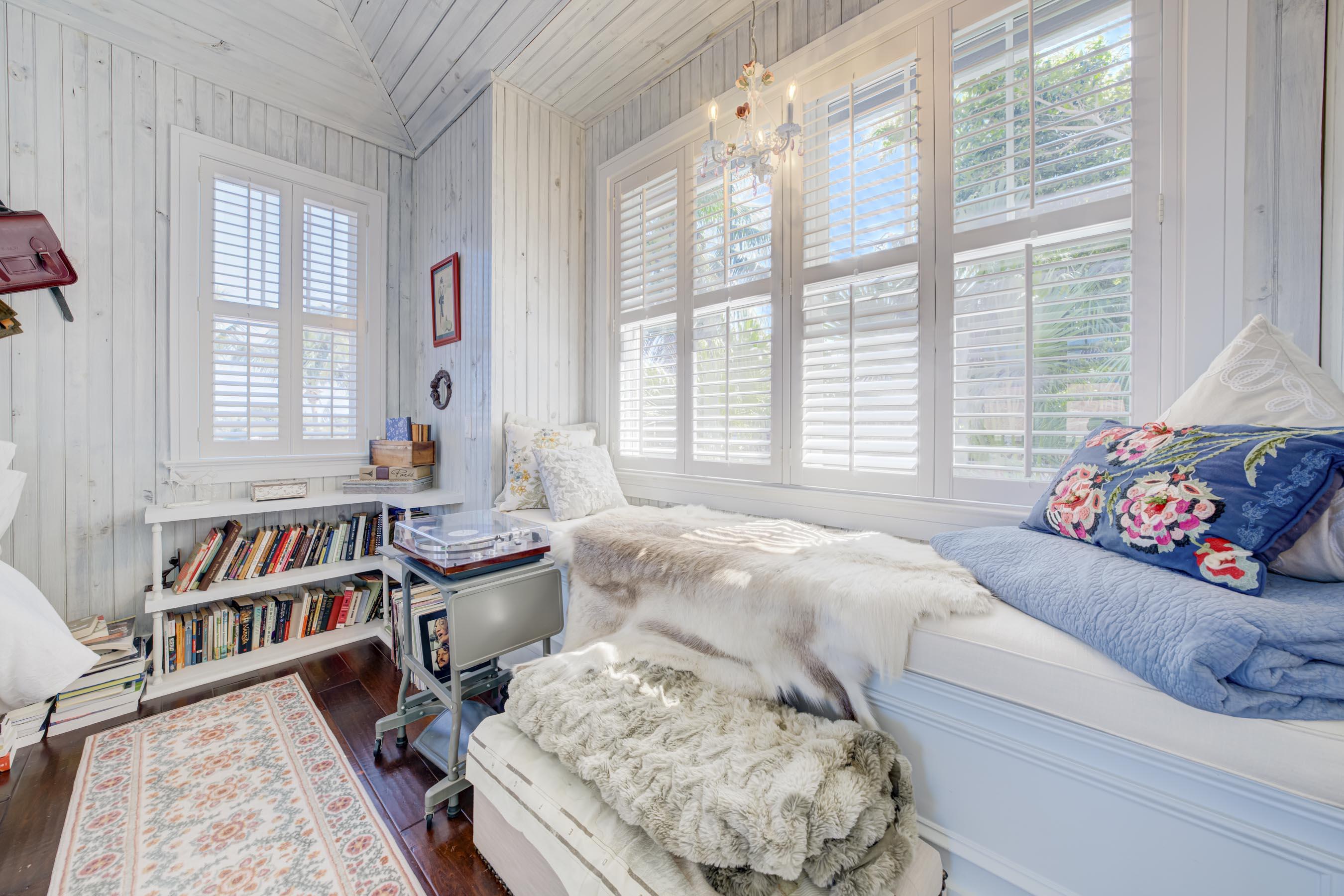 PENNOCK POINT - Residential