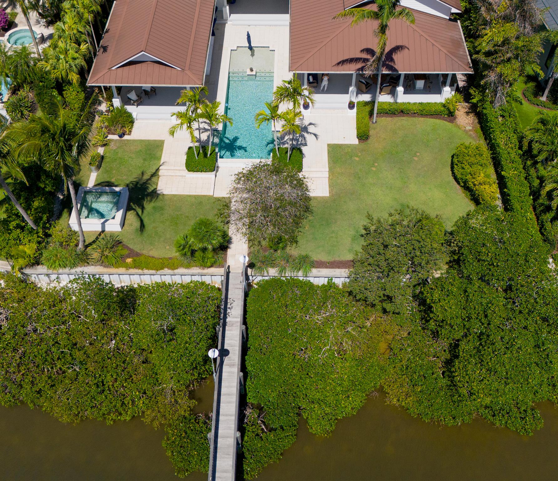 PENNOCK POINT - Residential