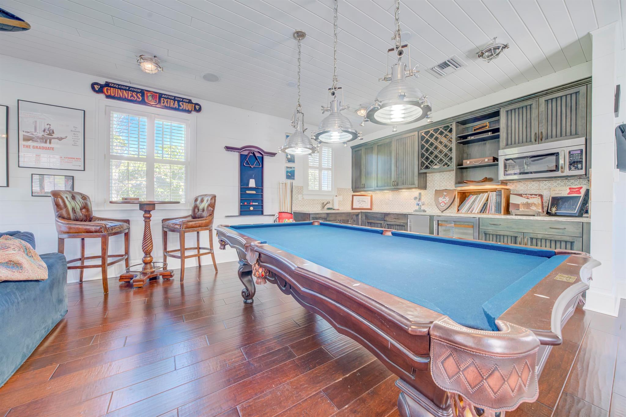 PENNOCK POINT - Residential